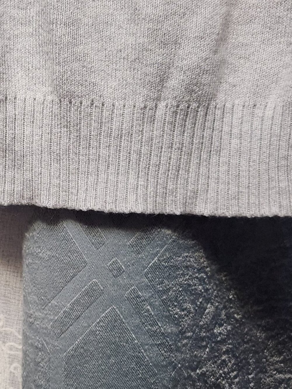Express sweater - Picture 5 of 6